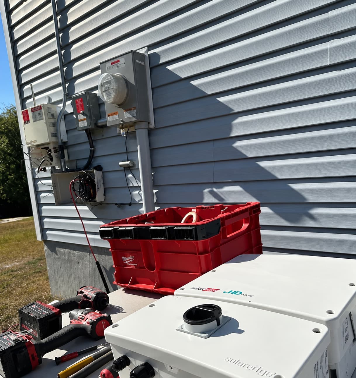 Roof and Solar Industries service vehicle ready for solar maintenance